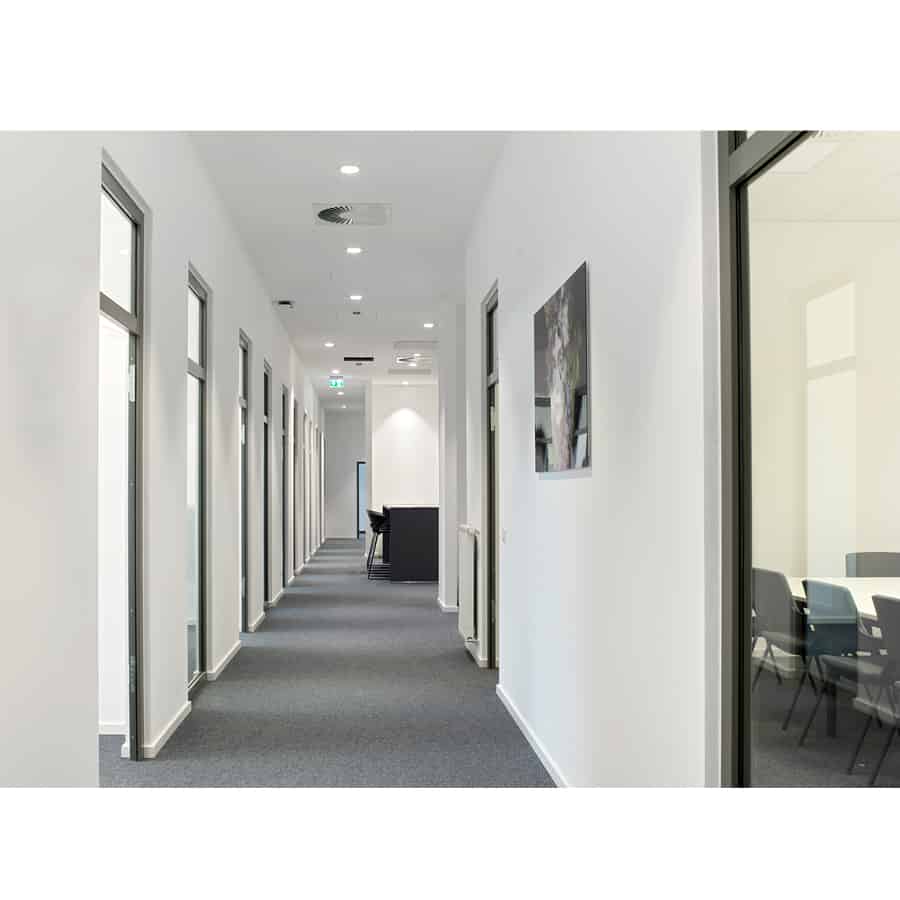 RTW Architekten | WDT Garbsen | Umbau und Erweiterung RTW Architekten WDT Garbsen Flur