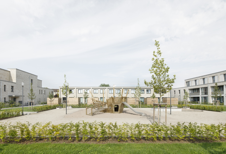 Bailey Park Hameln 2.BA FA230803 4195 72dpi 950x650